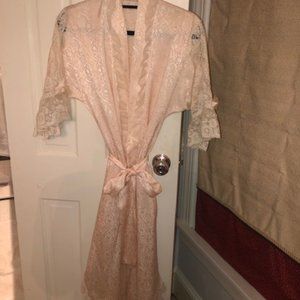Christian Dior Beautiful Soft Pink Rose Print Robe